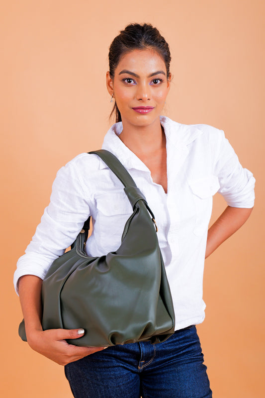 Model Shoot With Ladies Hand Bag