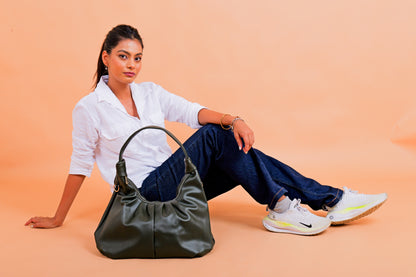 Model Shoot With Ladies Hand Bag